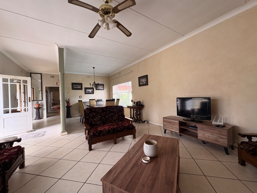 3 Bedroom Property for Sale in Flimieda North West